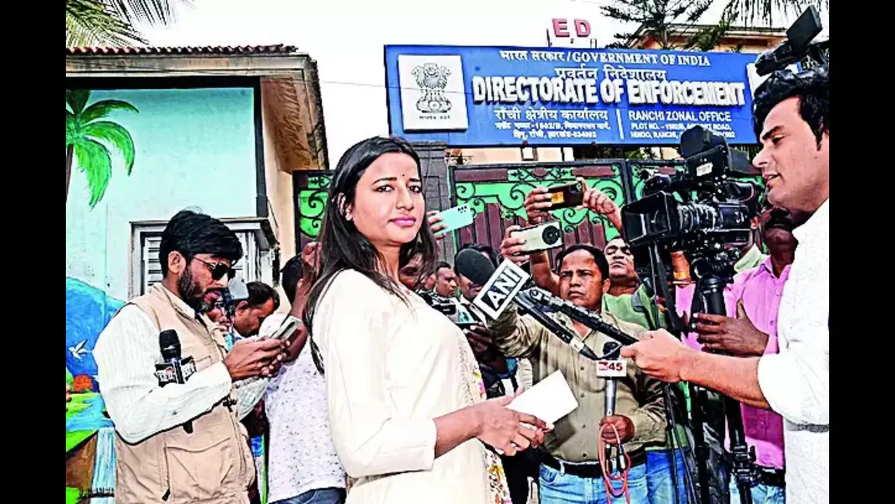 अपनी ही सरकार की पुलिस पर बरसीं पूर्व विधायक अंबा प्रसाद, लगाए गंभीर आरोप