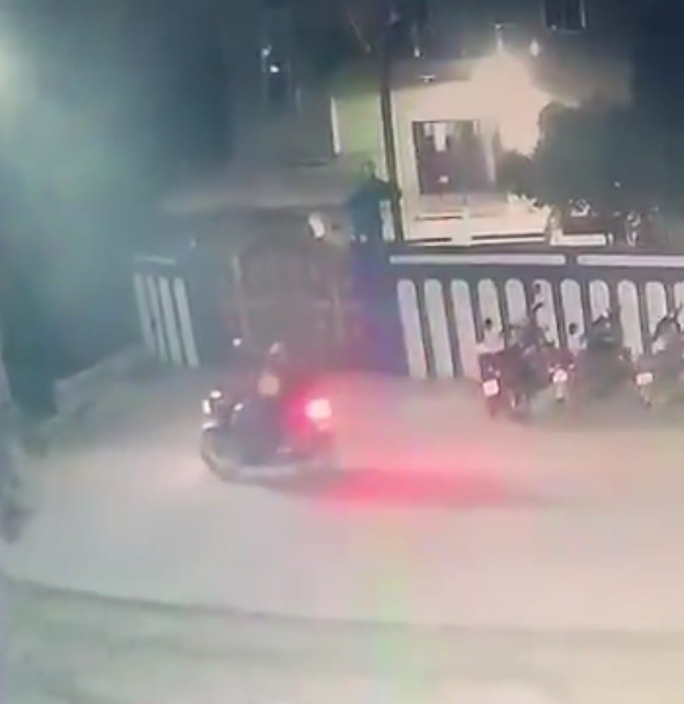 Ramgarh: पतरातू में ताबड़तोड़ फायरिंग, दो कारोबारियों के घर बने निशाना