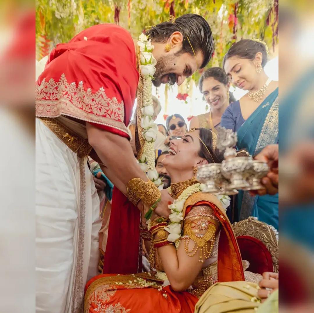 तेलुगू रस्मों के बाद कोडवा परंपरा में रचाई शादी, रश्मिका–विजय बने जीवनसाथी