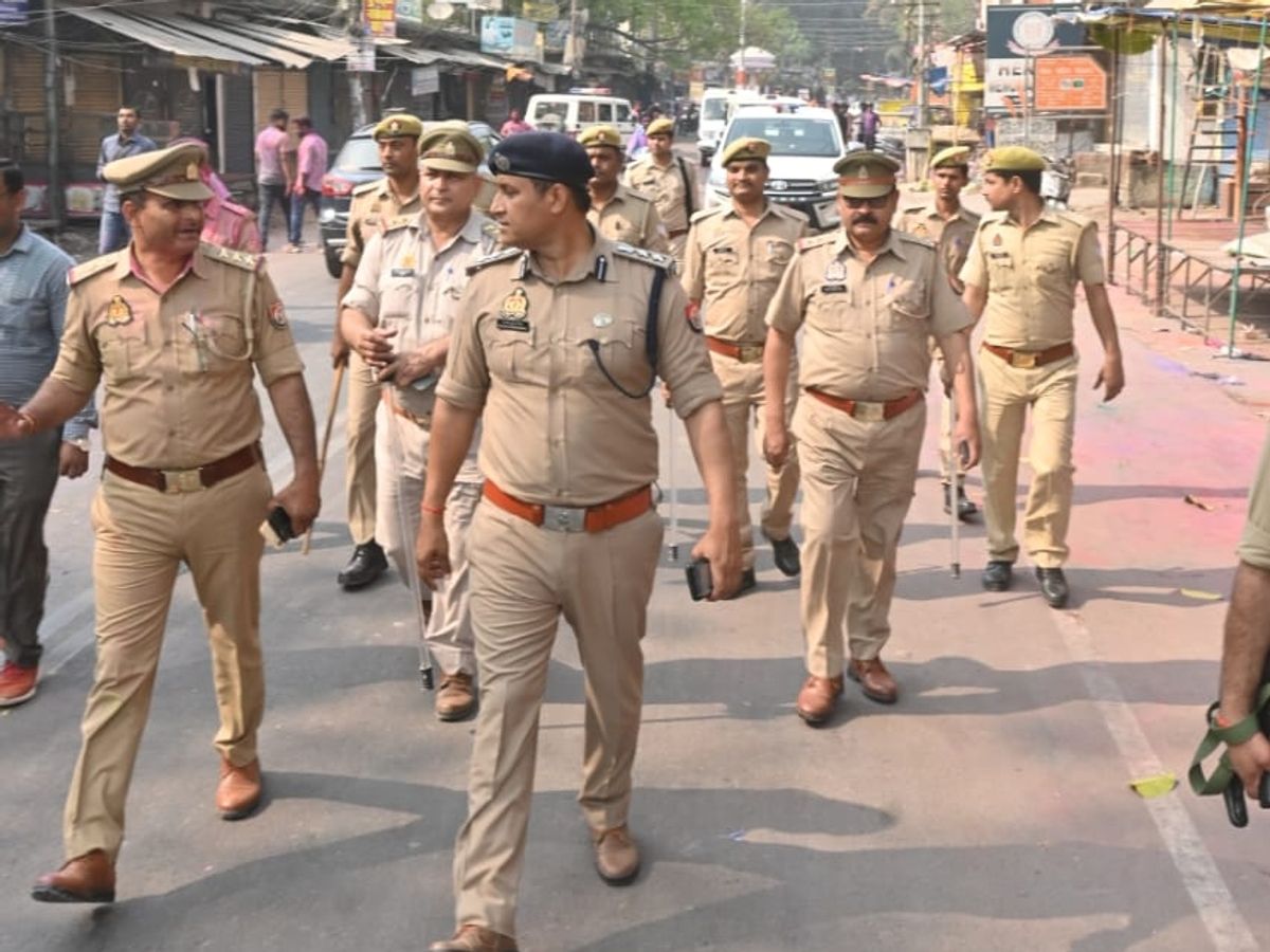 होली पर सख्ती: झारखंड में पुलिस अलर्ट, सभी कर्मियों की छुट्टियां रद्द
