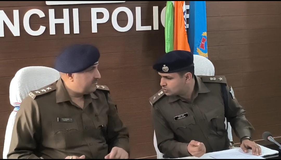 रांची में जमीन विवाद ने लिया हिंसक रूप, चाकूबाजी–मारपीट मामले में 12 गिरफ्तार, हथियार बरामद