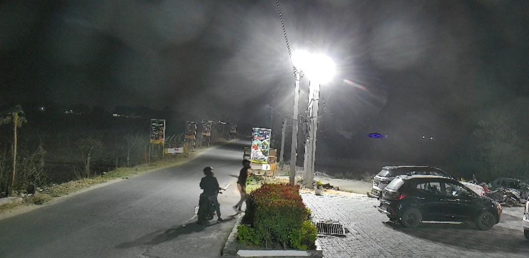 एयरपोर्ट थाना क्षेत्र में रेस्टोरेंट के अंदर फायरिंग, वेटर की मौत; CCTV में कैद हुए हमलावर