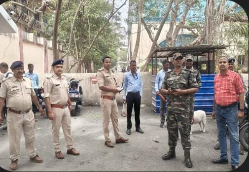 झारखंड में बम की धमकी से हड़कंप: XLRI समेत रांची और जामताड़ा सिविल कोर्ट को उड़ाने की चेतावनी