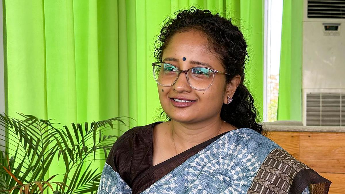 बजट सत्र: झारखंड में रेलवे प्रोजेक्ट में राज्य पर ज्यादा बोझ, कल्पना सोरेन ने उठाया मुद्दा