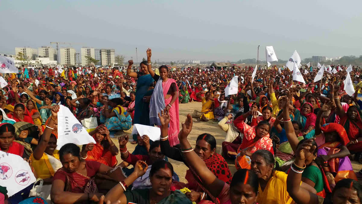 विधायक कल्पना सोरेन पर भड़की रसोईया संयोजिका, जानें क्यों?