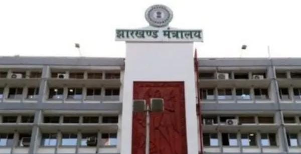 पंचायती राज अधिनियम समीक्षा के लिए 10 सदस्यीय समिति गठित