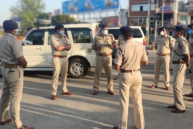 रांची पुलिस का मानवीय चेहरा: ठगी का शिकार एम्बुलेंस चालक को SSP ने दिलाई मदद