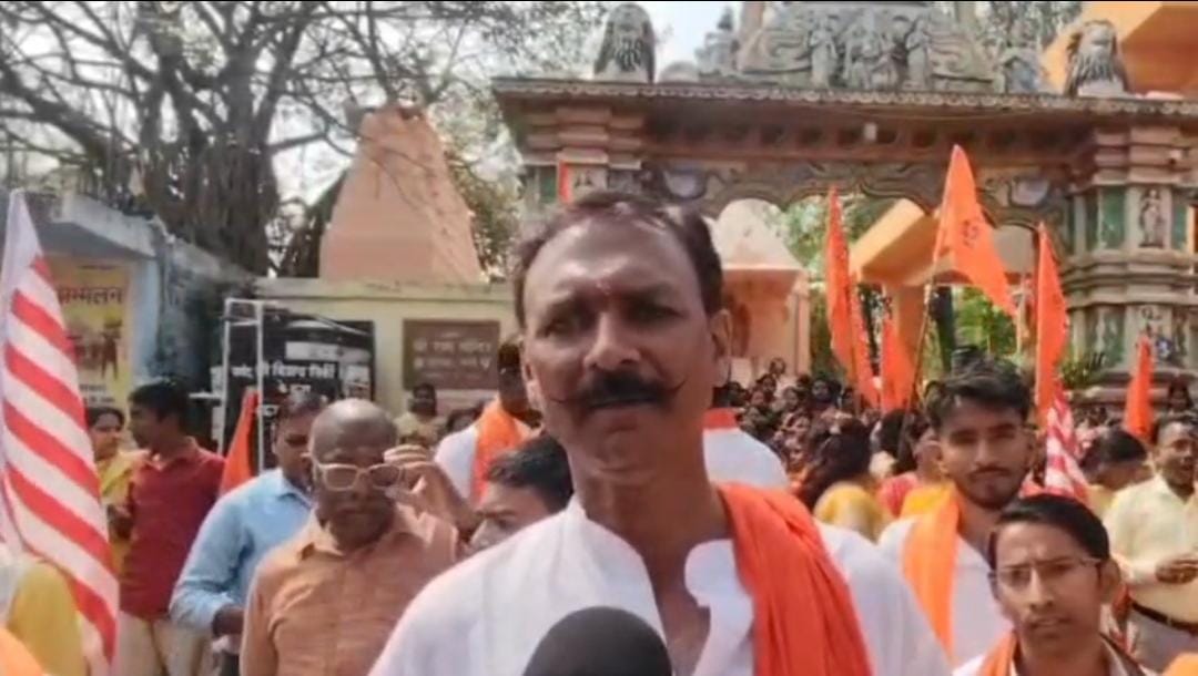 रांची में विराट हिन्दू सम्मेलन: शोभा यात्रा के साथ शास्त्री मैदान में जुटा जनसैलाब