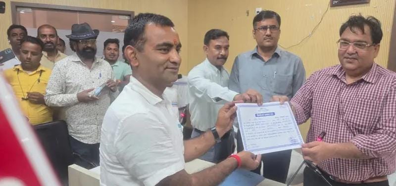 हजारीबाग नगर निगम में अविनाश यादव डिप्टी मेयर निर्वाचित, 22 वोट से जीते चुनाव