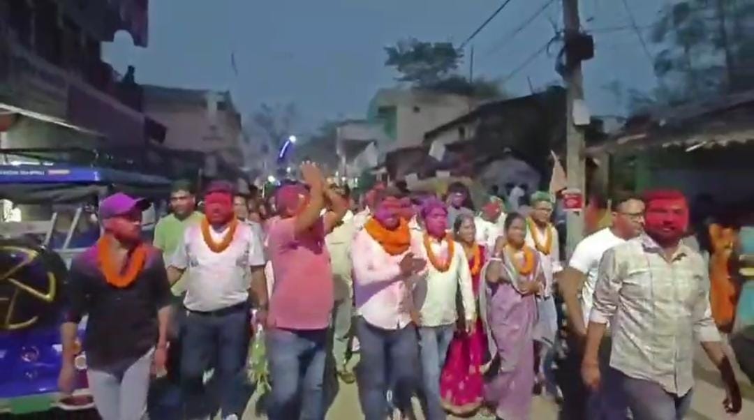 बुंडू में उपाध्यक्ष बनने की खुशी में निकला भव्य विजय जुलूस, जोरदार स्वागत